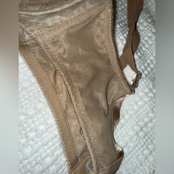 WACOAL 855186 RETRO CHIC unlined
Chantilly Lace Toast UW Minimizer Bra 42H - Picture 13 of 14